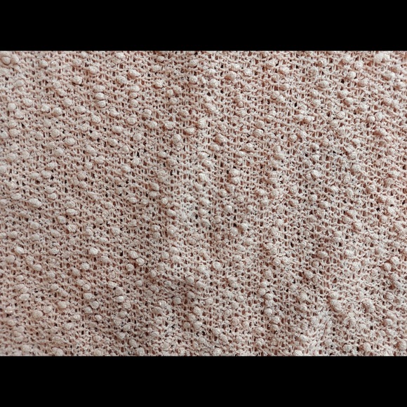 Gold textured popcorn knit top - Picture 2 of 4